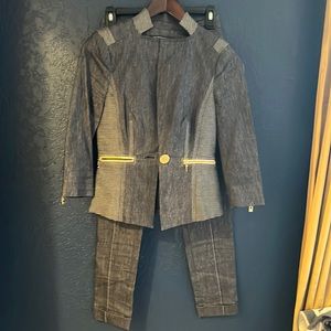 Bebé Denim Set. Size 0.